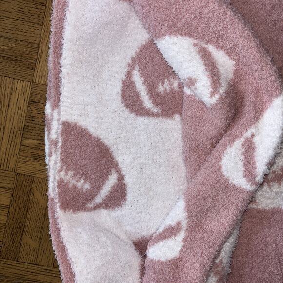Artisan 34 Pink Football Throw Blanket Extra Soft Feather Knit 50”x 70” Reverse - Picture 3 of 3